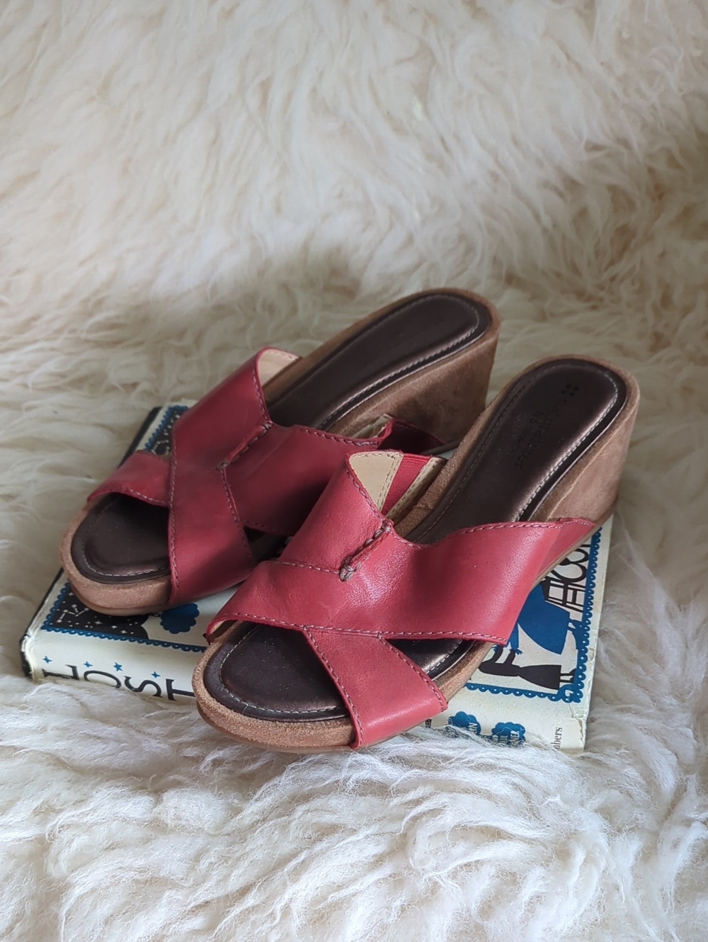 Naturalizer - Red Leather Wedge Sandals